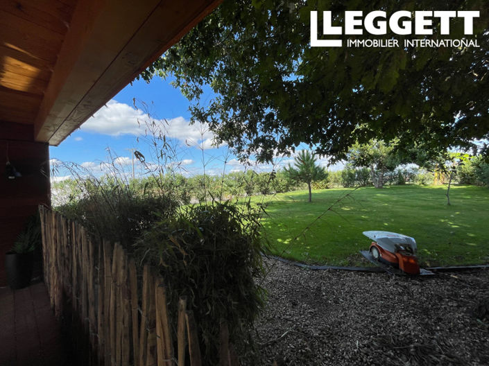 Image No.5-2 Bed House for sale