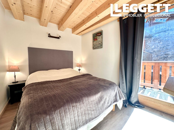 Image No.3-Maison de 4 chambres à vendre à Courchevel