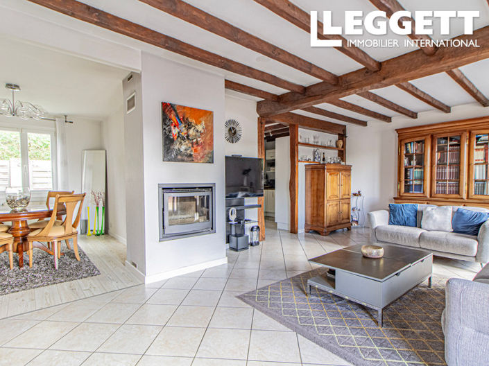 Image No.6-4 Bed House for sale