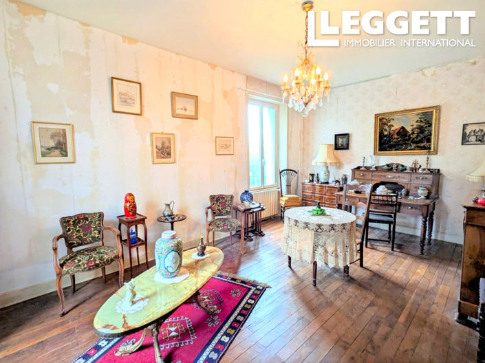 Image No.3-4 Bed House for sale