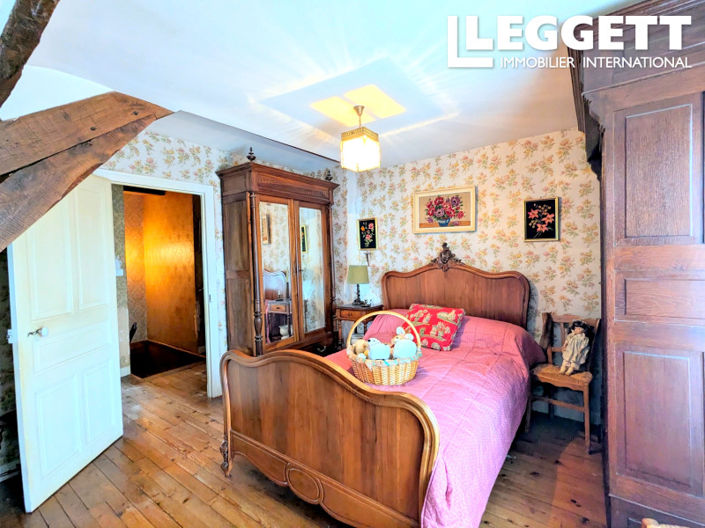 Image No.7-4 Bed House for sale