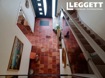 ahr0chm6ly9jzg4uagvzdglhlmltbw8vaw1hz2uvvevom