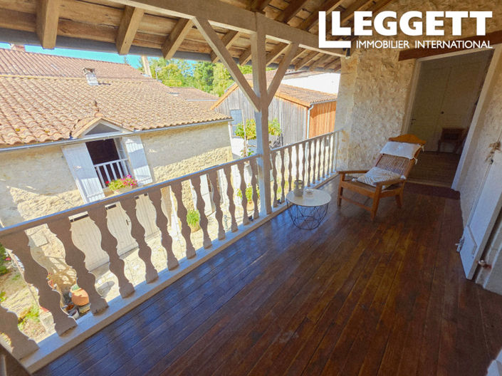 Image No.1-Maison de 3 chambres à vendre à Château-l'Evêque