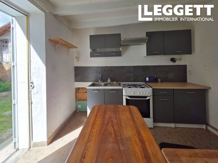 Image No.5-Maison de 5 chambres à vendre à Manot