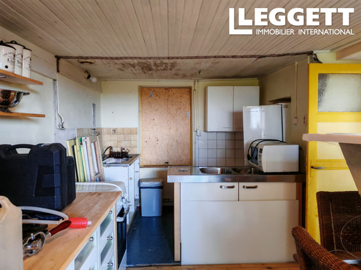 Image No.8-1 Bed House for sale