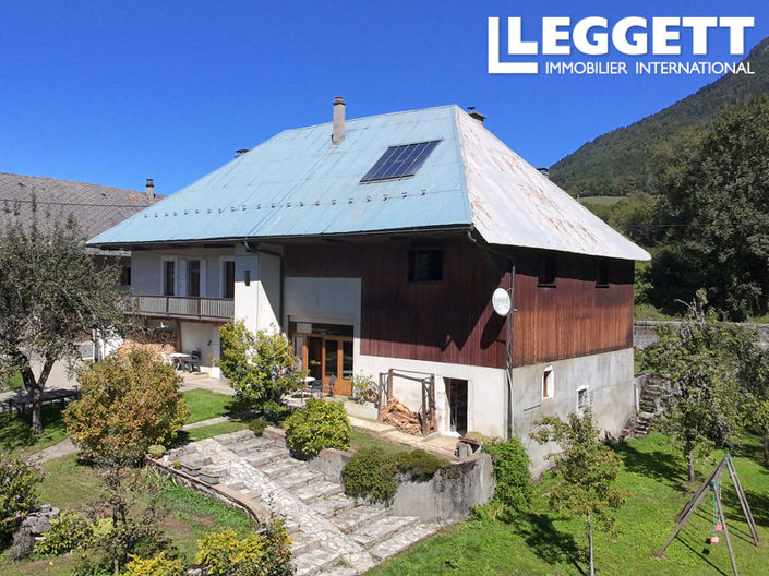 Image No.1-4 Bed House for sale