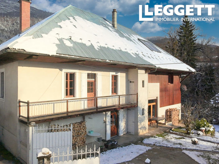 Image No.2-4 Bed House for sale