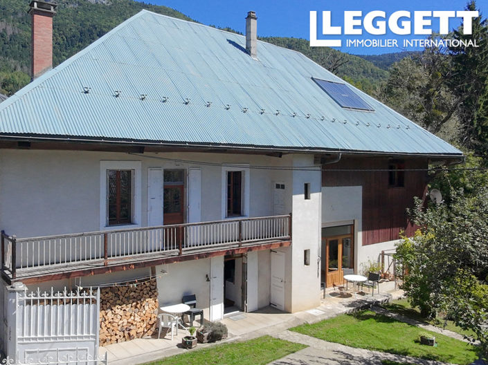 Image No.2-4 Bed House for sale