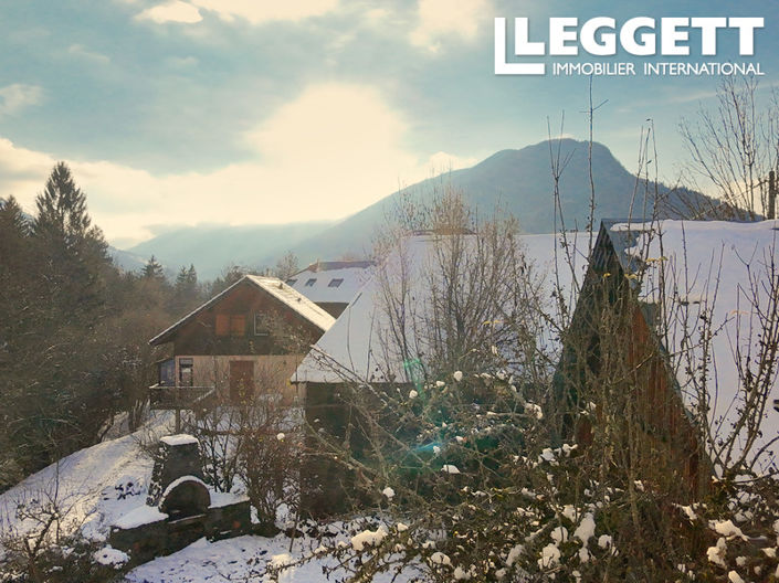 Image No.3-4 Bed House for sale