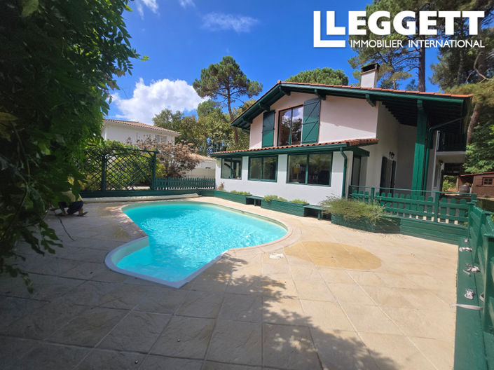 Image No.1-4 Bed House for sale