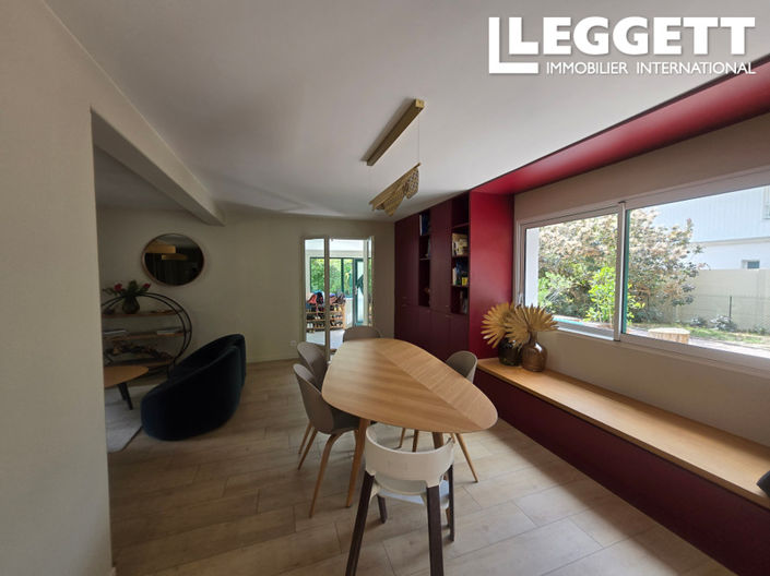 Image No.7-4 Bed House for sale