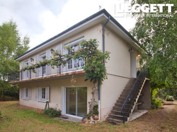 1 - La Flèche, House