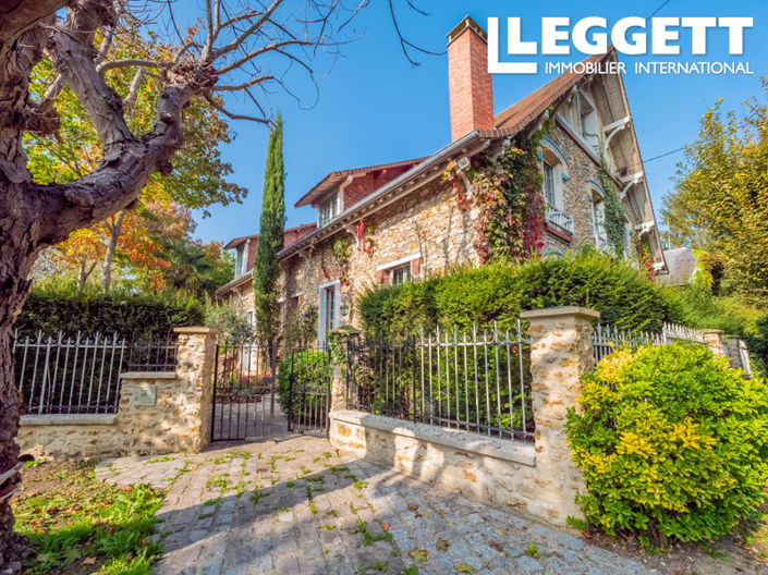 Image No.2-6 Bed House for sale