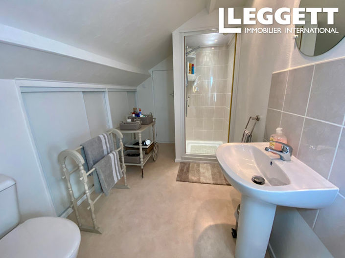 Image No.7-3 Bed House for sale