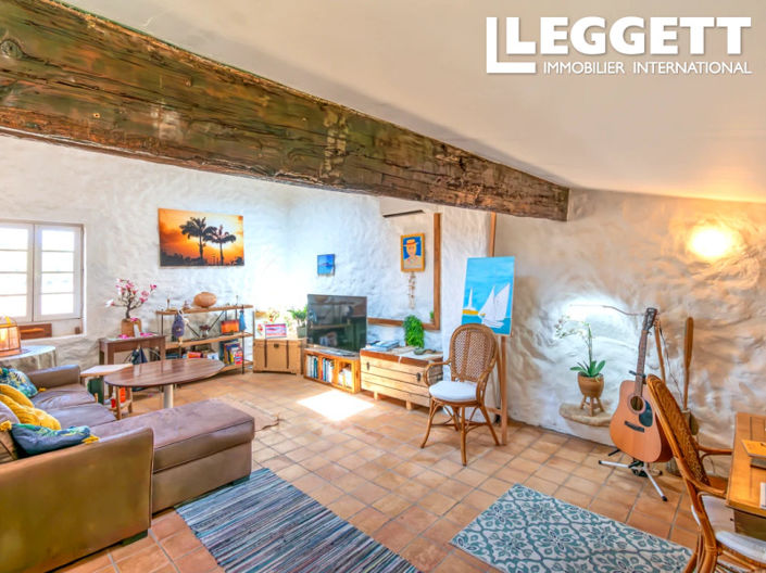 Image No.3-1 Bed House for sale