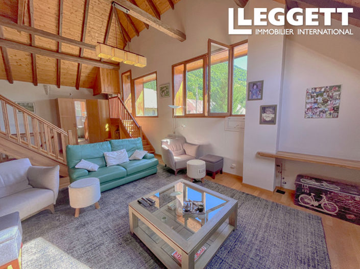 Image No.7-3 Bed House for sale