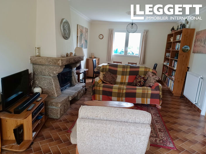 Image No.5-4 Bed House for sale