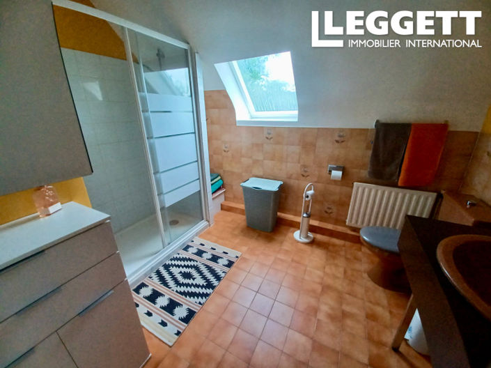 Image No.9-4 Bed House for sale