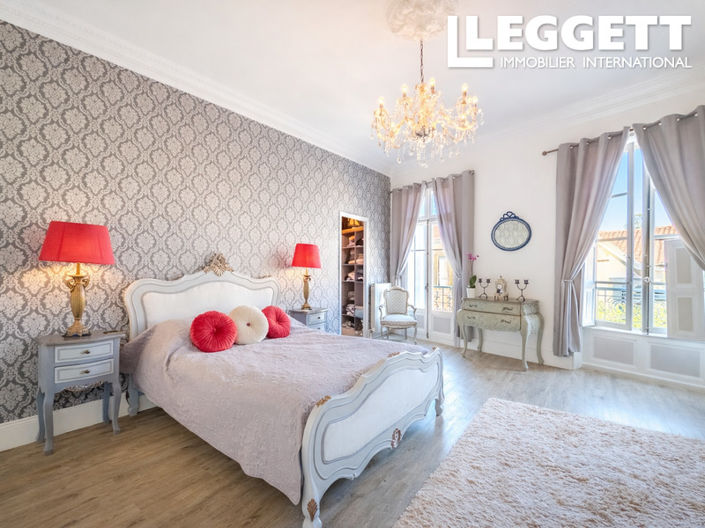 Image No.10-Maison de 7 chambres à vendre à Neffiès