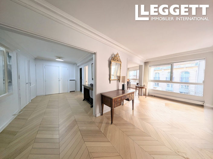 Image No.1-4 Bed Apartment for sale