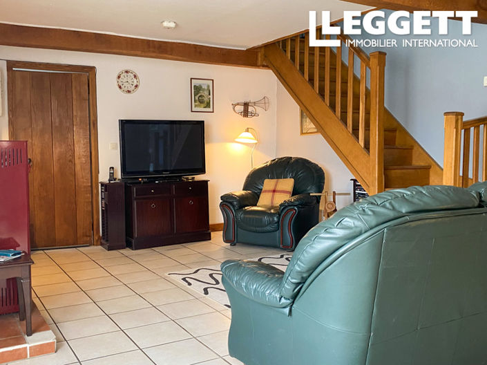 Image No.2-Maison de 7 chambres à vendre à Beaulieu-sur-Sonnette