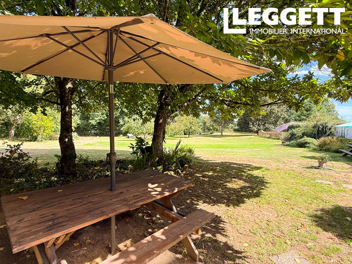 Image No.6-6 Bed House for sale