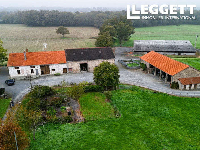 Image No.1-7 Bed House for sale