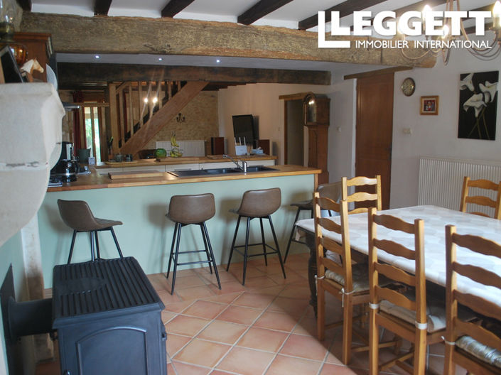 Image No.7-Maison de 7 chambres à vendre à Lathus-Saint-Rémy