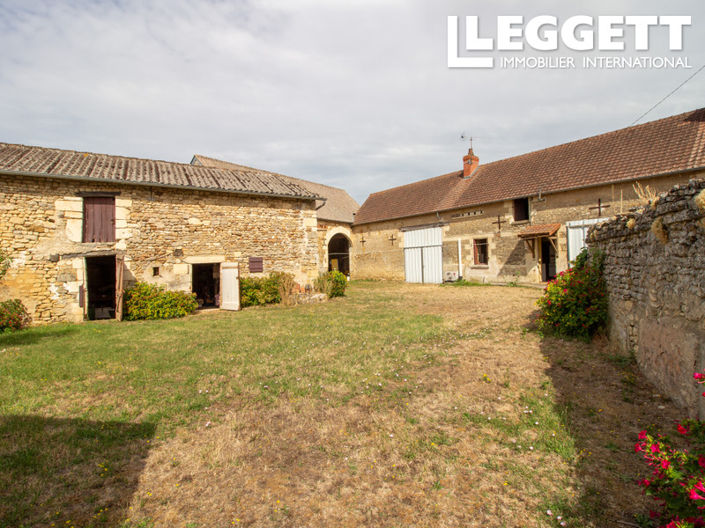 Image No.1-Maison de 1 chambre à vendre à Antogny-le-Tillac