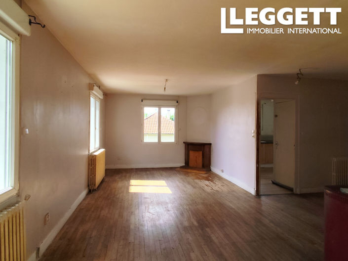 Image No.3-3 Bed House for sale