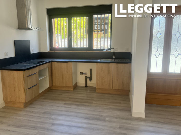 Image No.3-3 Bed House for sale