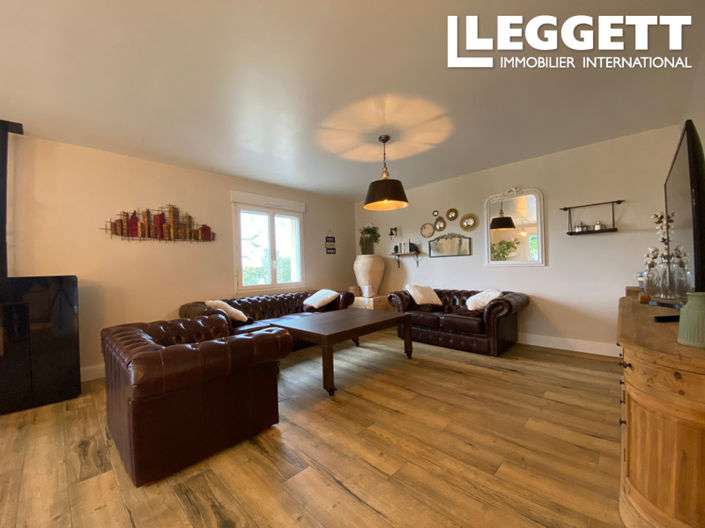 Image No.2-Maison de 4 chambres à vendre à Isigny-le-Buat