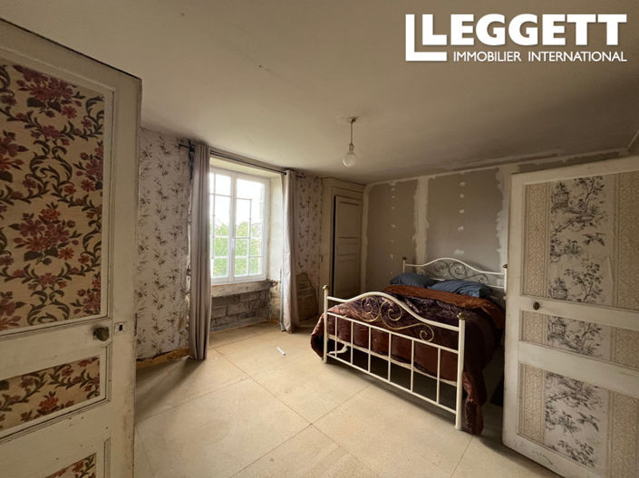 Image No.5-4 Bed House for sale