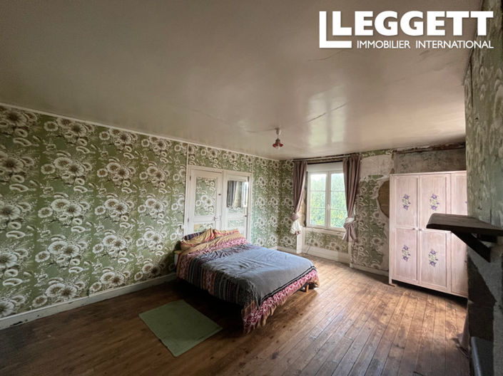 Image No.6-4 Bed House for sale