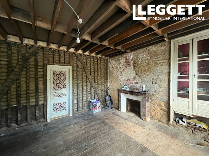 Image No.8-4 Bed House for sale