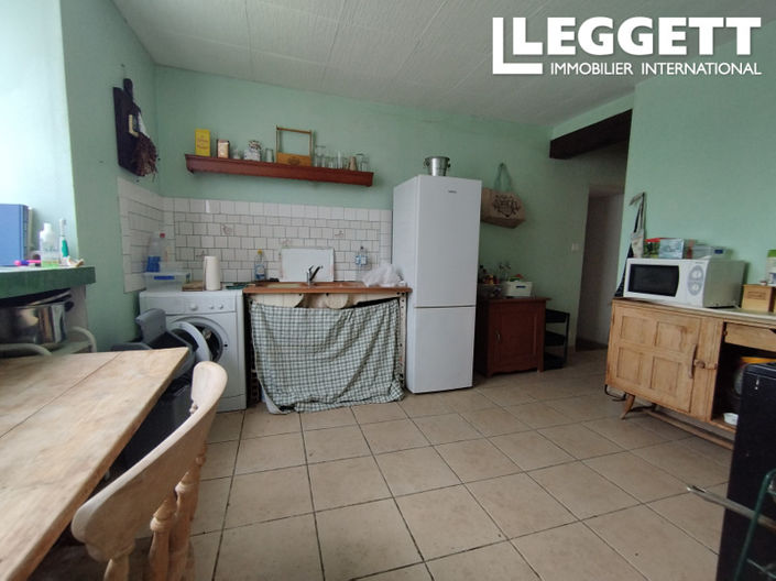 Image No.4-Maison de 3 chambres à vendre à Lussac-les-Églises