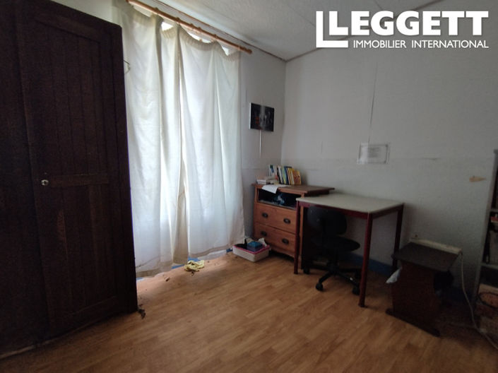 Image No.5-Maison de 3 chambres à vendre à Lussac-les-Églises