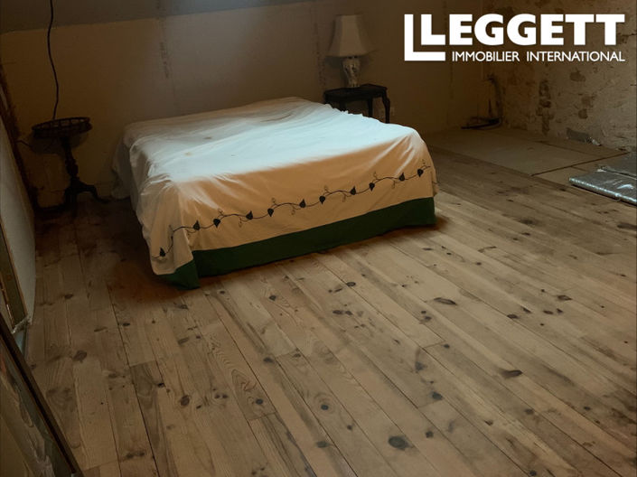 Image No.6-3 Bed House for sale