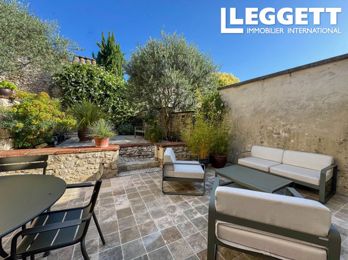 Image No.8-3 Bed House for sale