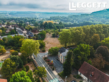 ahr0chm6ly9jzg4uagvzdglhlmltbw8vaw1hz2uvvevom