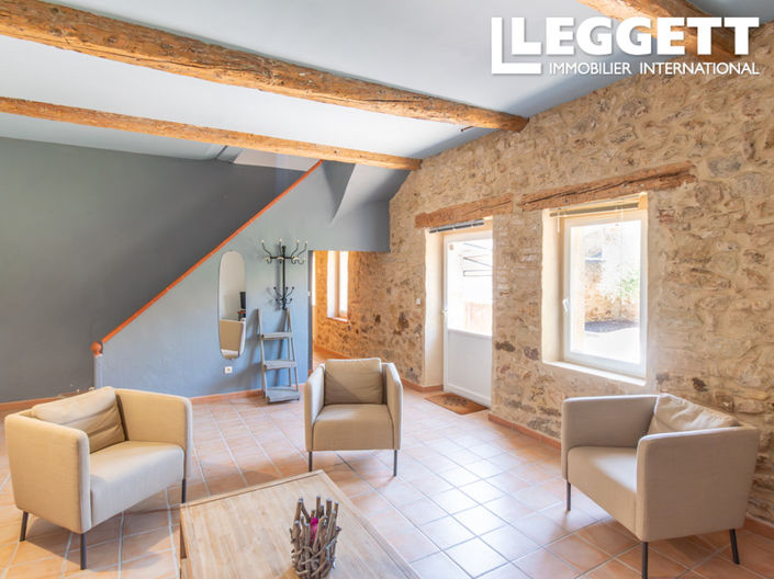 Image No.7-9 Bed House for sale