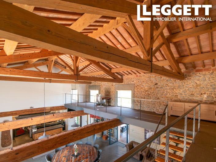 Image No.8-9 Bed House for sale