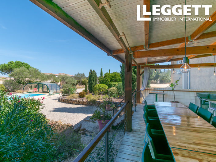 Image No.8-9 Bed House for sale