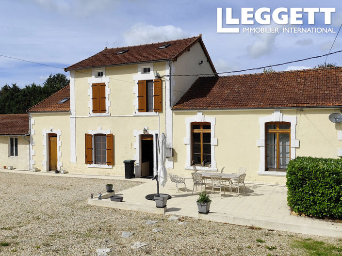 Image No.1-6 Bed House for sale