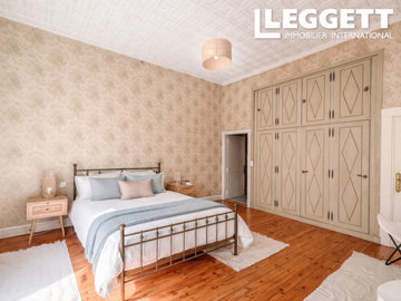 ahr0chm6ly9jzg4uagvzdglhlmltbw8vaw1hz2uvvevom