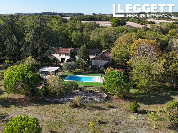 Image No.2-4 Bed House for sale