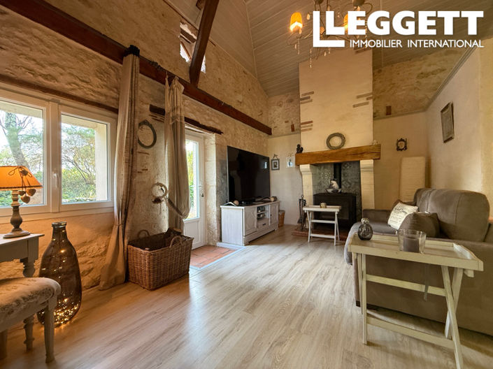 Image No.8-4 Bed House for sale