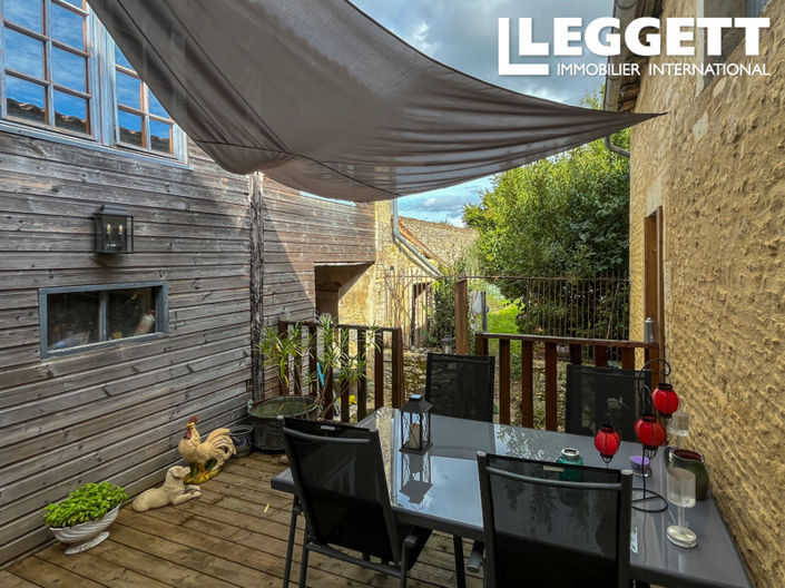 Image No.8-3 Bed House for sale