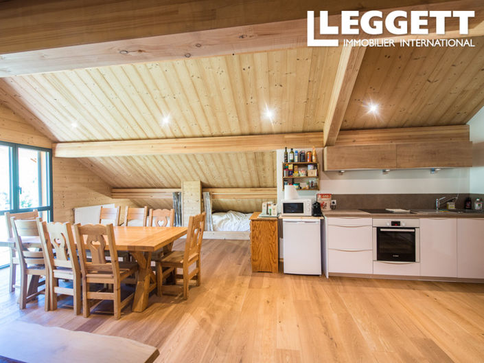 Image No.5-Maison de 7 chambres à vendre à Enchastrayes