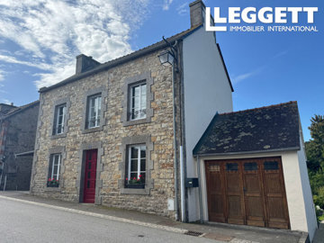 1 - Plélauff, House